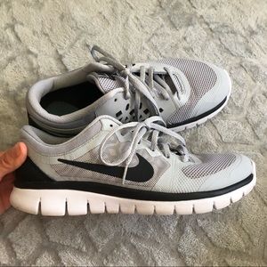 Nike youth running shoes